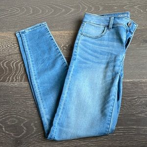 Light Wash Jeans